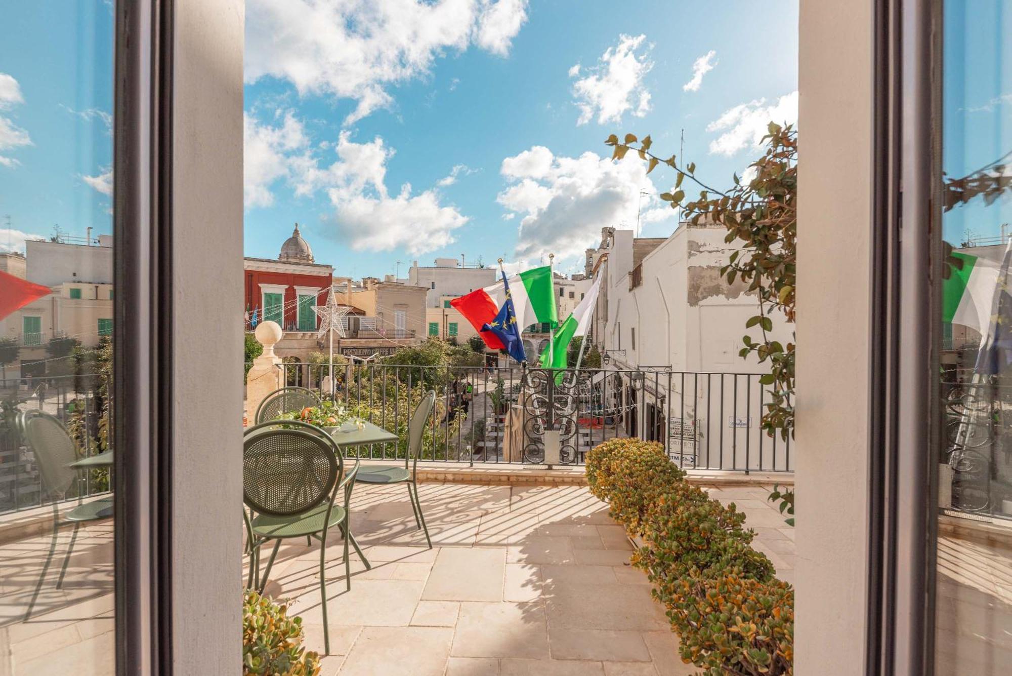 Hotel Palazzo Indelli Monopoli Exterior foto